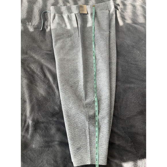 Nike Tech Pack THERMA- FIT ADV Women’s Sportswear Pant Medium DQ6681-077 - Picture 2 of 10